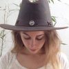 sombrero_cuero_1